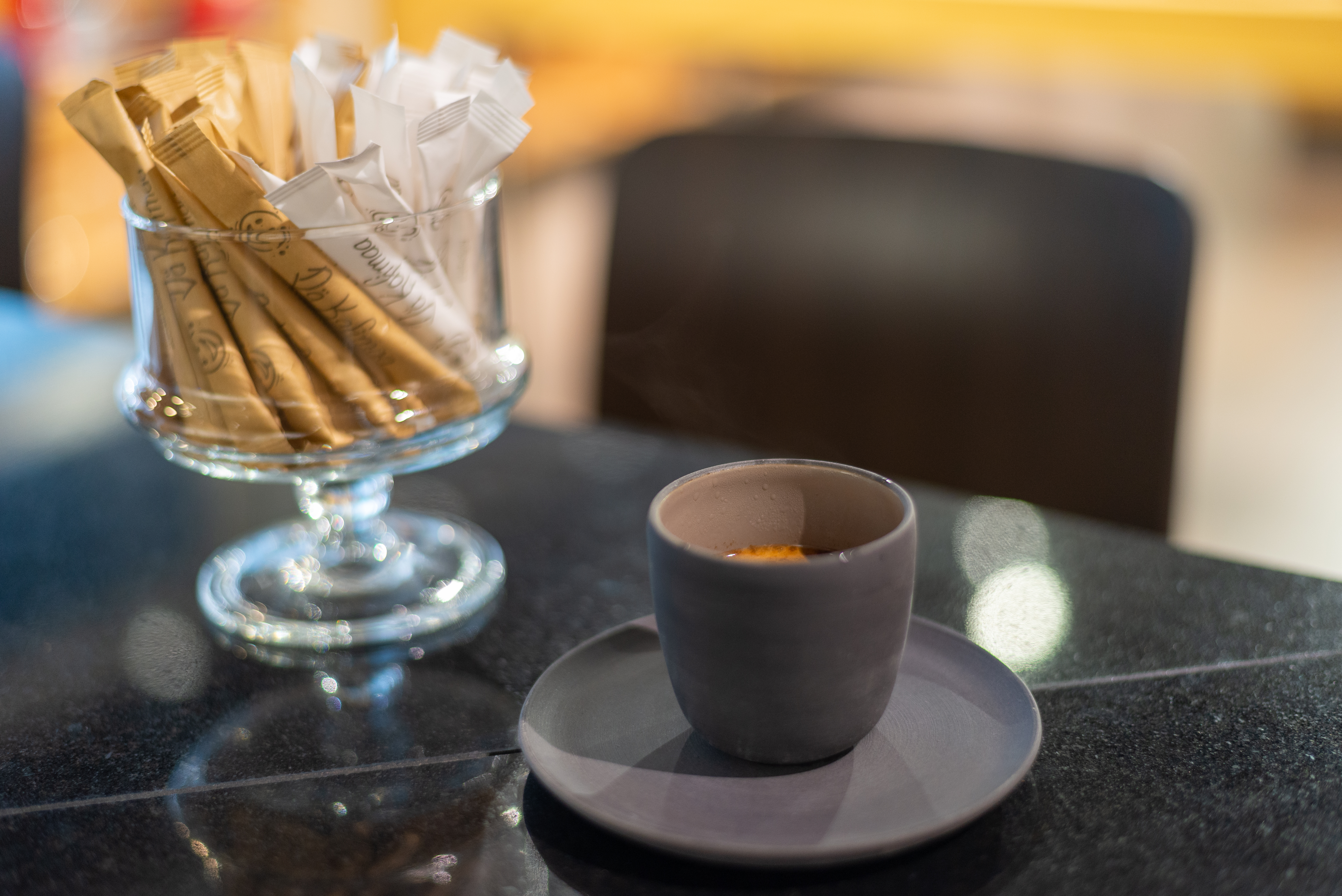 Porzellan Tassen Doppio Edizione 1 Nera 4er Set in Holzbox